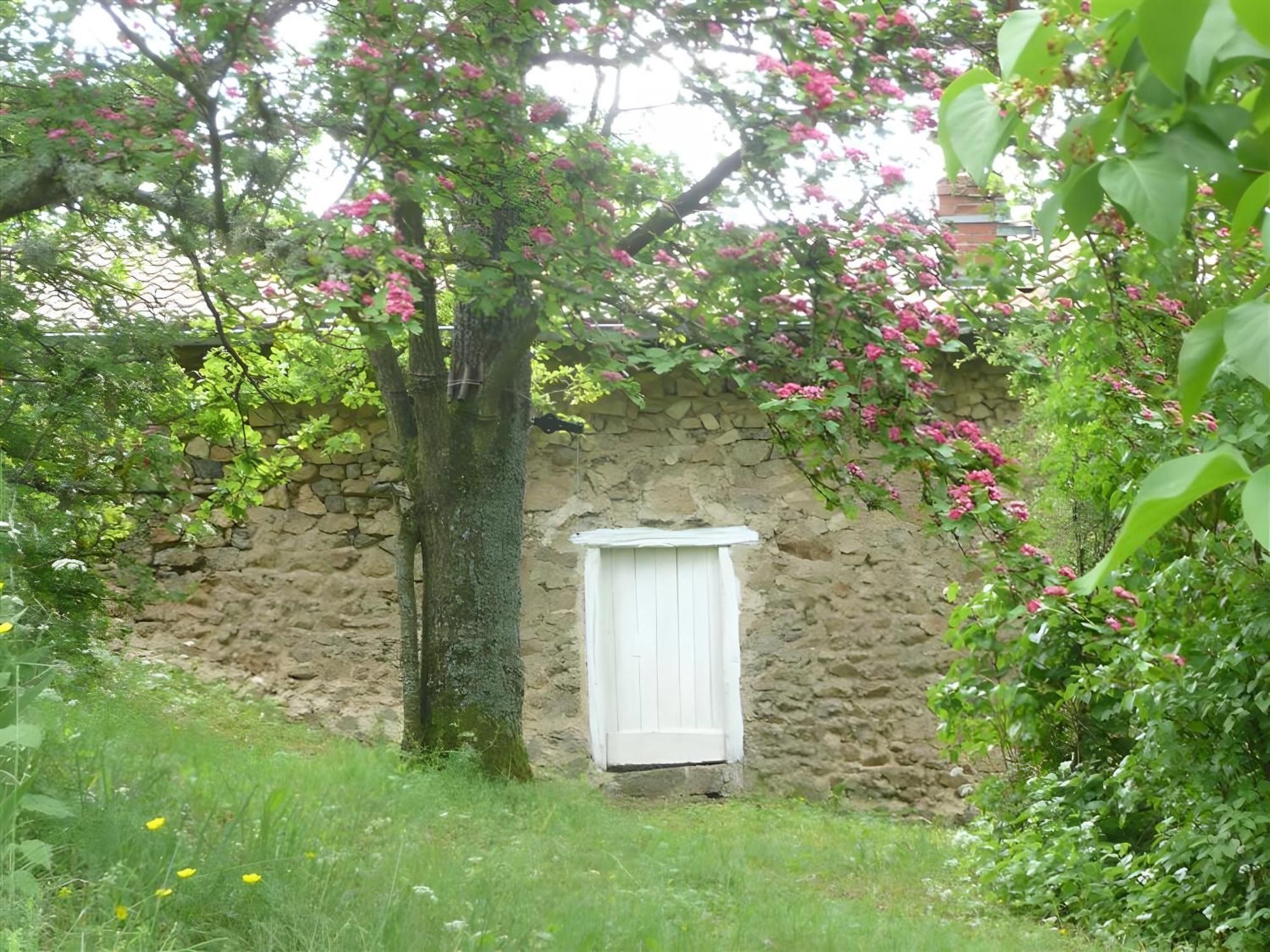 Villa Gite La Grange De L'Effraie Beauzac Exterior foto